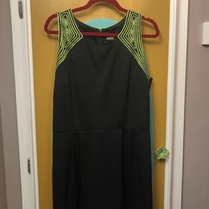 Great knee length black cocktail dress